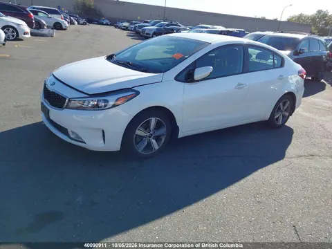 2018 KIA Forte VIN 3KPFL4A7XJE255445 фото 2