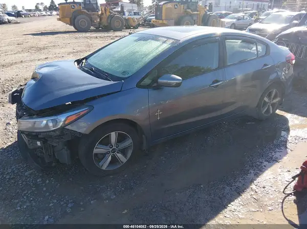 3KPFL4A76JE216657 — 2018 Kia Forte, фото 2 с аукциона IAAI, Передняя часть