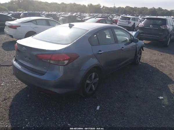 3KPFL4A78JE199313 — 2018 Kia Forte, фото 4 с аукциона IAAI 12.10.2026, Передняя часть