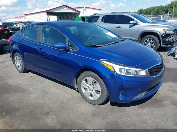 3KPFK4A75JE257977 — 2018 Kia Forte, Задняя часть слева (Left Rear), фото до ремонта