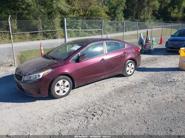 2018 KIA FORTE VIN 3KPFK4A78JE167352 фото 2