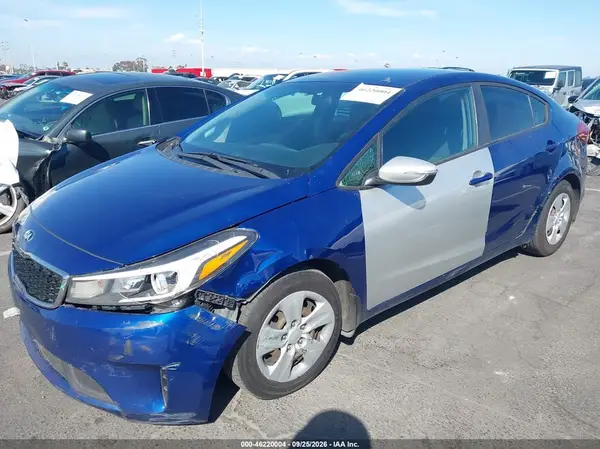 2018 KIA FORTE VIN 3KPFK4A79JE260106 фото 2