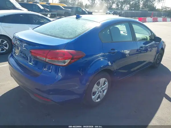 2018 KIA FORTE VIN 3KPFK4A79JE260106 фото 4