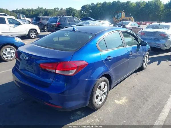 3KPFK4A78JE271596 — 2018 Kia Forte, фото 4 с аукциона IAAI, Передняя часть