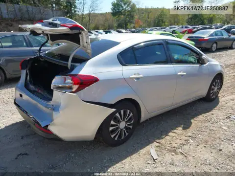2018 Kia Forte Lx VIN 3KPFK4A72JE250887 фото 5