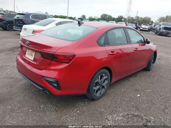 3KPF24AD4KE125736 — 2019 Kia Forte, фото 4 с аукциона IAAI, Естественный износ