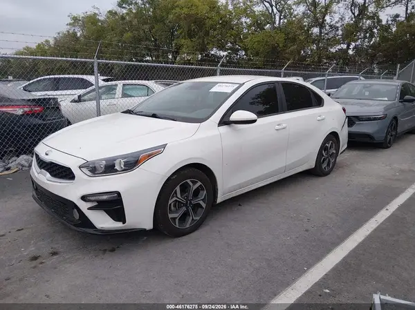 3KPF24AD2KE128697 — 2019 Kia Forte, фото 2 с аукциона IAAI 08.10.2026, Задняя часть