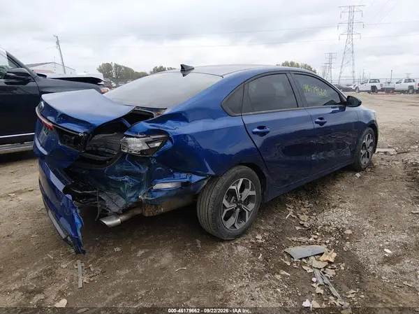 3KPF24AD0KE110960 — 2019 Kia Forte, фото 4 с аукциона IAAI 14.10.2026, Задняя часть справа