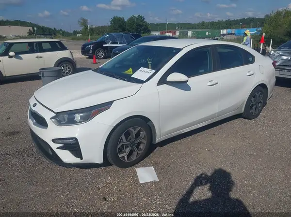 3KPF24AD2KE081073 — 2019 Kia Forte, фото 2 с аукциона IAAI 07.10.2026, Естественный износ