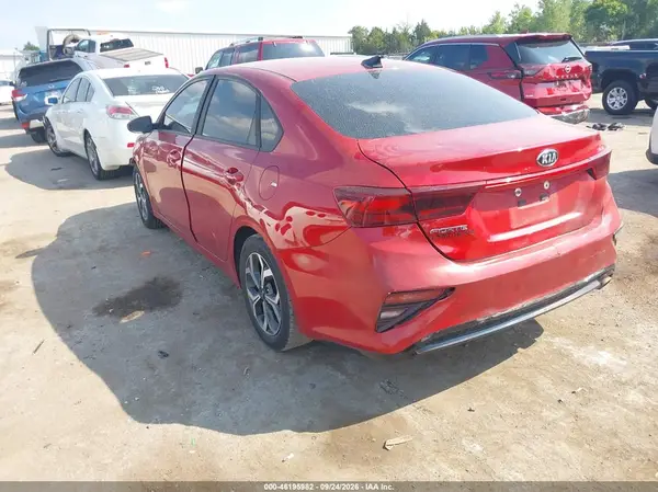 3KPF24AD0KE027254 — 2019 Kia Forte, фото 3 с аукциона IAAI, Передняя часть