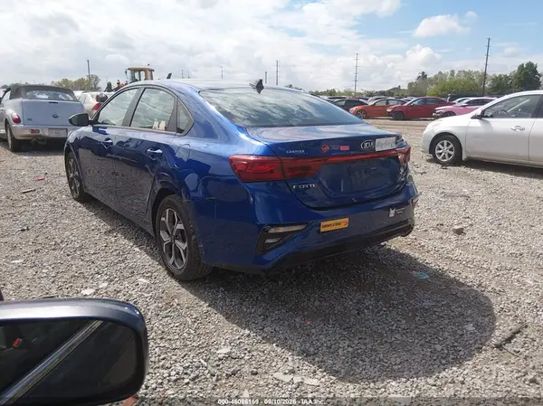 3KPF24AD1LE156864 — 2020 Kia Forte, фото 3 с аукциона IAAI 14.10.2026, Левый бок