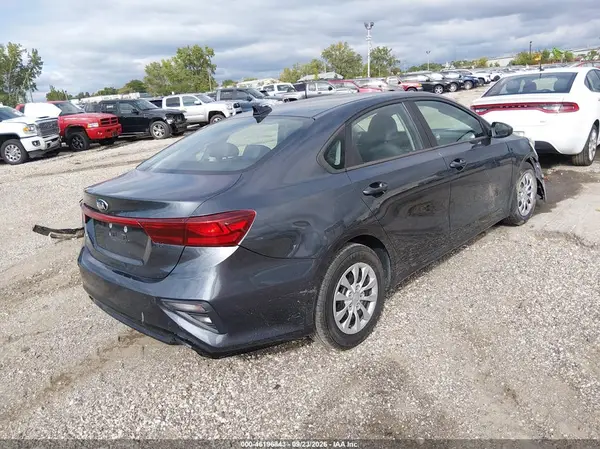 3KPF24AD8LE160667 — 2020 Kia Forte, фото 4 с аукциона IAAI, Передняя часть