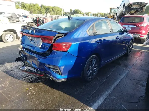 3KPF34AD6LE168120 — 2020 Kia Forte, фото 4 с аукциона IAAI, Задняя часть