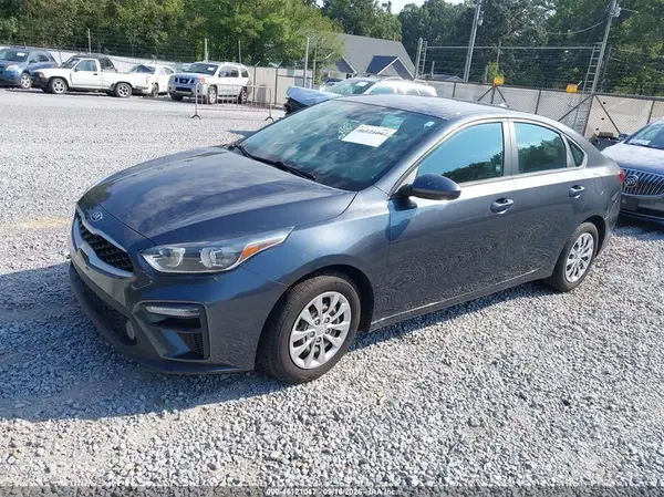3KPF24AD2ME301055 — 2021 Kia Forte, фото 2 с аукциона IAAI 13.10.2026, Естественный износ