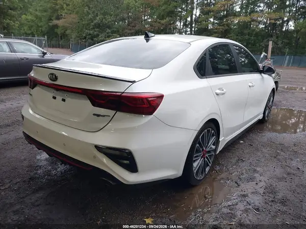 3KPF44AC7ME409477 — 2021 Kia Forte, фото 4 с аукциона IAAI, Подтопление