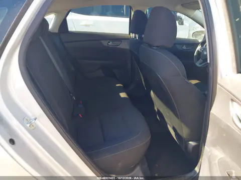 2021 Kia Forte Lxs VIN 3KPF24AD0ME331817 фото 9