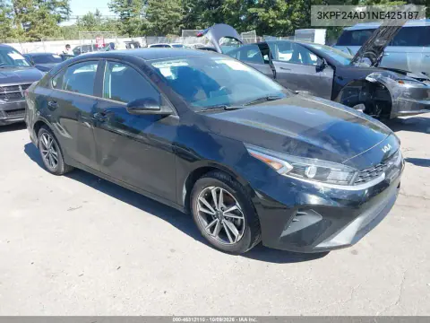 3KPF24AD1NE425187 — 2022 Kia Forte, Наводнение, фото до ремонта