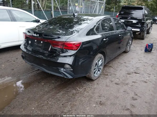 3KPF24AD3PE569245 — 2023 Kia Forte, фото 4 с аукциона IAAI, Передняя часть слева