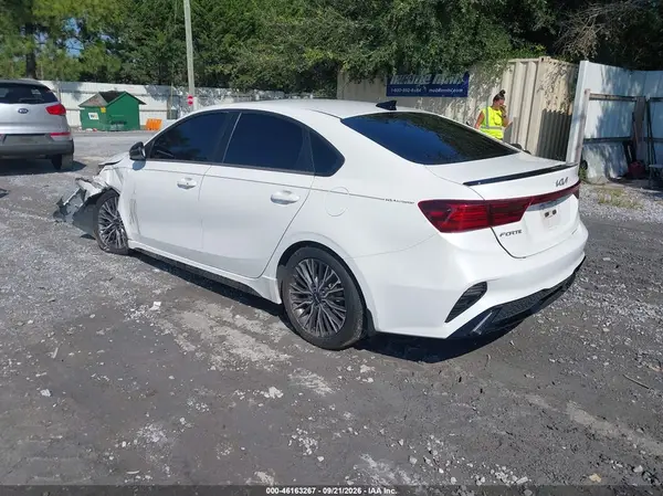 3KPF54AD3PE687772 — 2023 Kia Forte, фото 3 с аукциона IAAI, Передняя часть слева