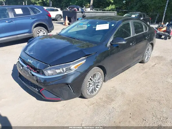 3KPF54AD2PE567025 — 2023 Kia Forte, фото 2 с аукциона IAAI, Передняя часть