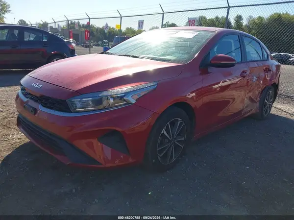 3KPF24AD2PE582570 — 2023 Kia Forte, фото 2 с аукциона IAAI, Левый бок