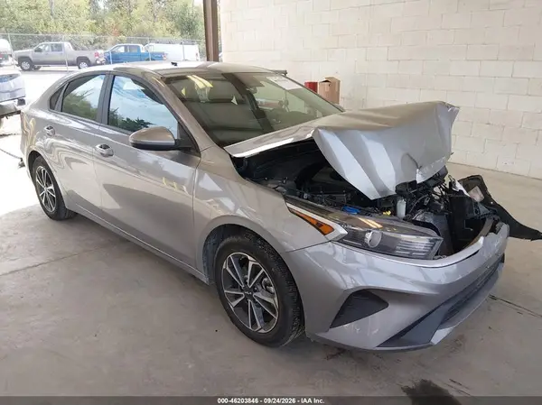 3KPF24AD2PE590989 — 2023 Kia Forte, Передняя часть (Front End), фото до ремонта