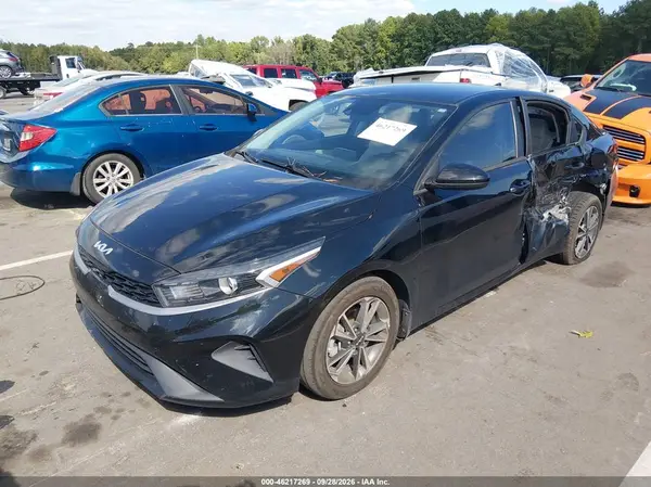 3KPF24AD2PE650768 — 2023 Kia Forte, фото 2 с аукциона IAAI, Задняя часть слева
