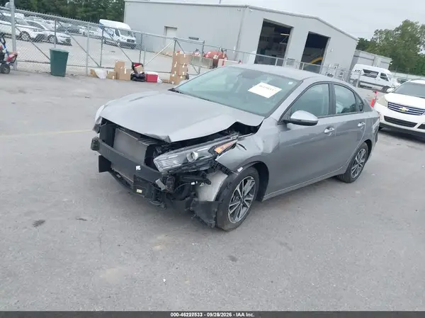 3KPF24AD8PE556801 — 2023 Kia Forte, фото 2 с аукциона IAAI, Передняя часть