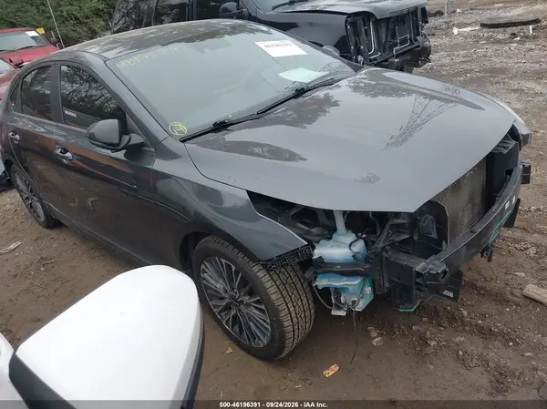 3KPF54AD0RE712548 — 2024 Kia Forte, Передняя часть (Front End), фото до ремонта
