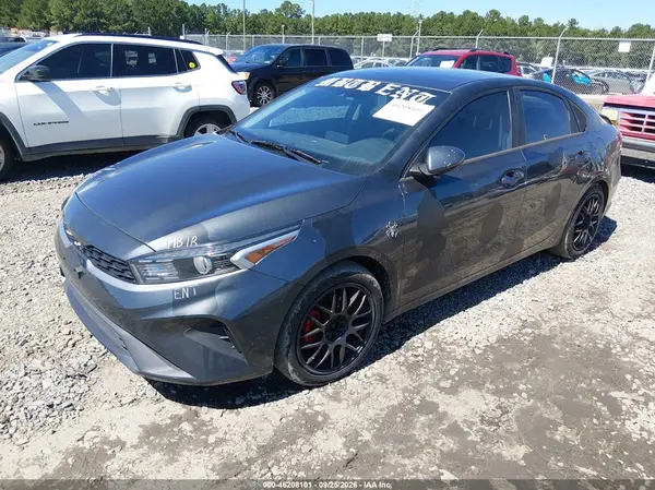 3KPF24AD0RE753657 — 2024 Kia Forte, фото 2 с аукциона IAAI, REPOSSESSION