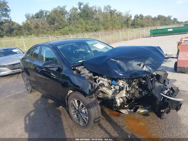 3KPF24ADXRE749390 — 2024 Kia Forte, Передняя часть (Front End), фото до ремонта