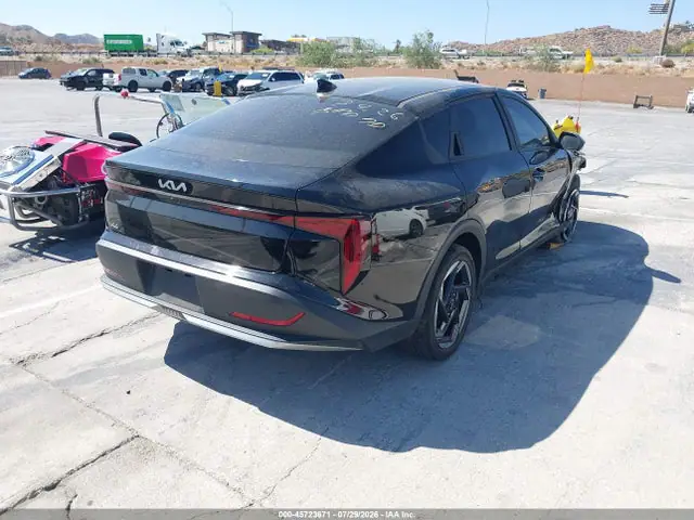 3KPFU4DEXSE083989 — 2025 Kia K4 EX, фото 4 с аукциона IAAI 30.09.2026, Передняя часть слева