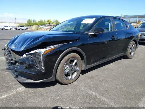 2025 KIA K4 Lxs VIN 3KPFT4DE1SE163877 фото 2