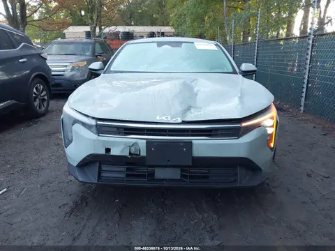 3KPFT4DE2TE251113 — 2026 Kia K4, Передняя часть, фото до ремонта