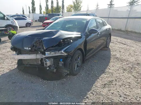 2022 KIA K5 LX VIN 5XXG24J25NG114002 фото 2