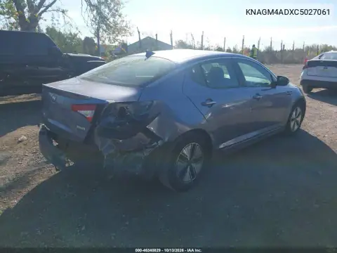 KNAGM4ADXC5027061 — 2012 Kia K5, фото 5 с аукциона IAAI, Задняя часть