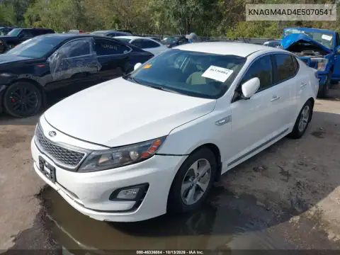 KNAGM4AD4E5070541 — 2014 Kia K5, фото 3 с аукциона IAAI, Передняя часть