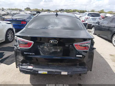 KNAGM4AD3G5096731 — 2016 Kia K5, Сзади, фото до ремонта