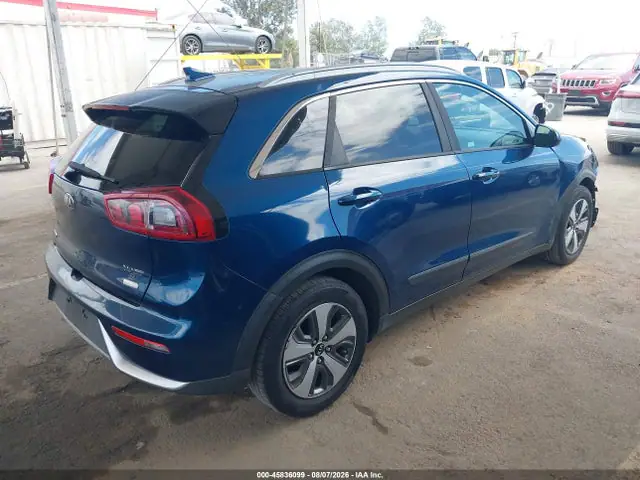 KNDCB3LC2H5059872 — 2017 Kia NIRO LX, фото 4 с аукциона IAAI 30.09.2026, Передняя часть