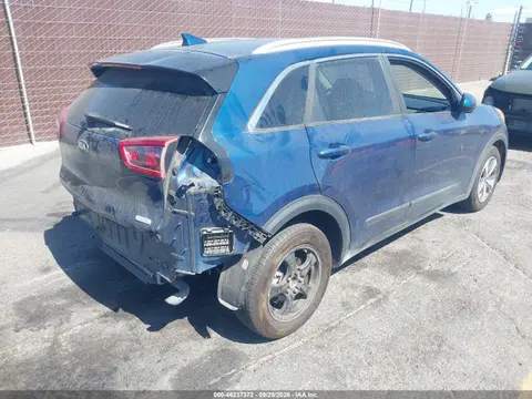 2017 KIA NIRO LX VIN KNDCB3LC6H5074343 фото 4