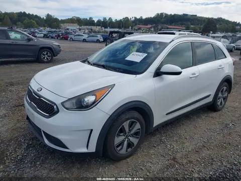 2017 KIA NIRO LX VIN KNDCB3LC8H5064753 фото 2