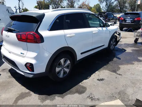 2022 KIA NIRO LX VIN KNDCB3LC9N5510162 фото 4