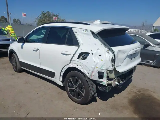 KNDCP3LE9R5144812 — 2024 Kia NIRO LX, фото 3 с аукциона IAAI 14.10.2026, Задняя часть