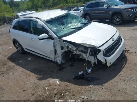 2018 KIA Niro Plug-in Hybrid Lx VIN KNDCM3LD4J5156810 фото 1
