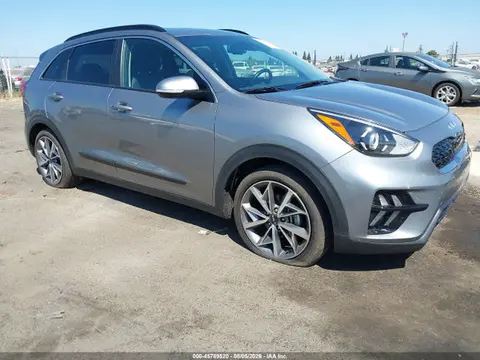 KNDCC3LCXN5546424 — 2022 Kia Niro Touring SE, Передняя часть (Front End), фото до ремонта