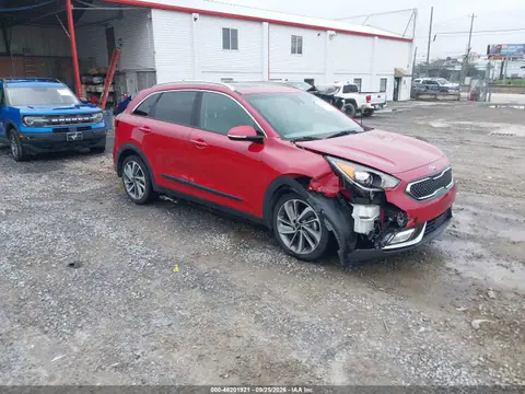 2018 KIA Niro Touring VIN KNDCE3LC9J5120535 фото 1