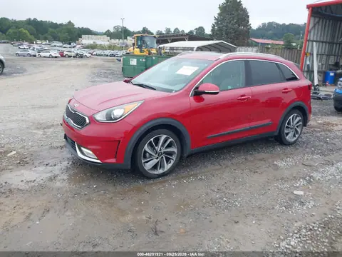 2018 KIA Niro Touring VIN KNDCE3LC9J5120535 фото 2