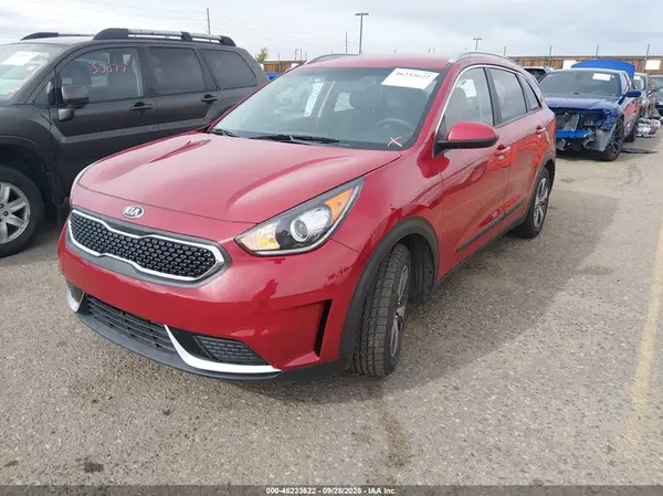 KNDCB3LC6H5049619 — 2017 Kia NIRO, фото 2 с аукциона IAAI, Задняя часть