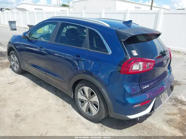 KNDCB3LC9K5252172 — 2019 Kia NIRO, фото 3 с аукциона IAAI 12.10.2026, Задняя часть справа