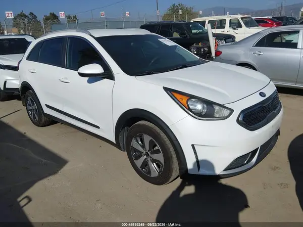 KNDCB3LC5K5217824 — 2019 Kia NIRO, Естественный износ (Normal Wear & Tear), фото до ремонта